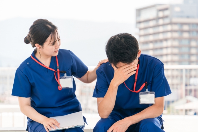 夜勤が続く人の休日の過ごし方｜「昼間に活動」はNG？睡眠の最適解